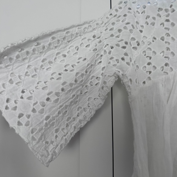 Woman’s White Peasant Shirt - Picture 3 of 8